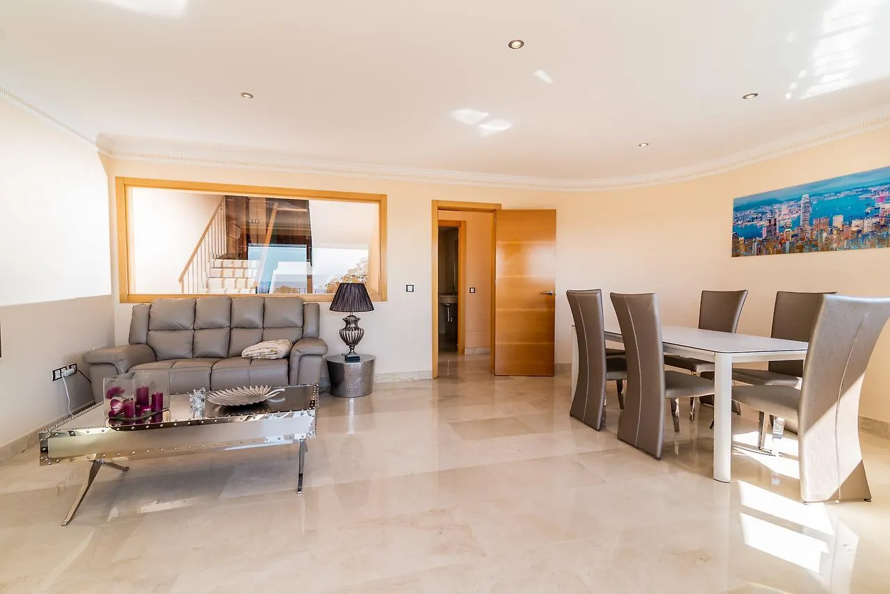 N&A Benalmadena Stunning 2Bdr Villa With Sea Views