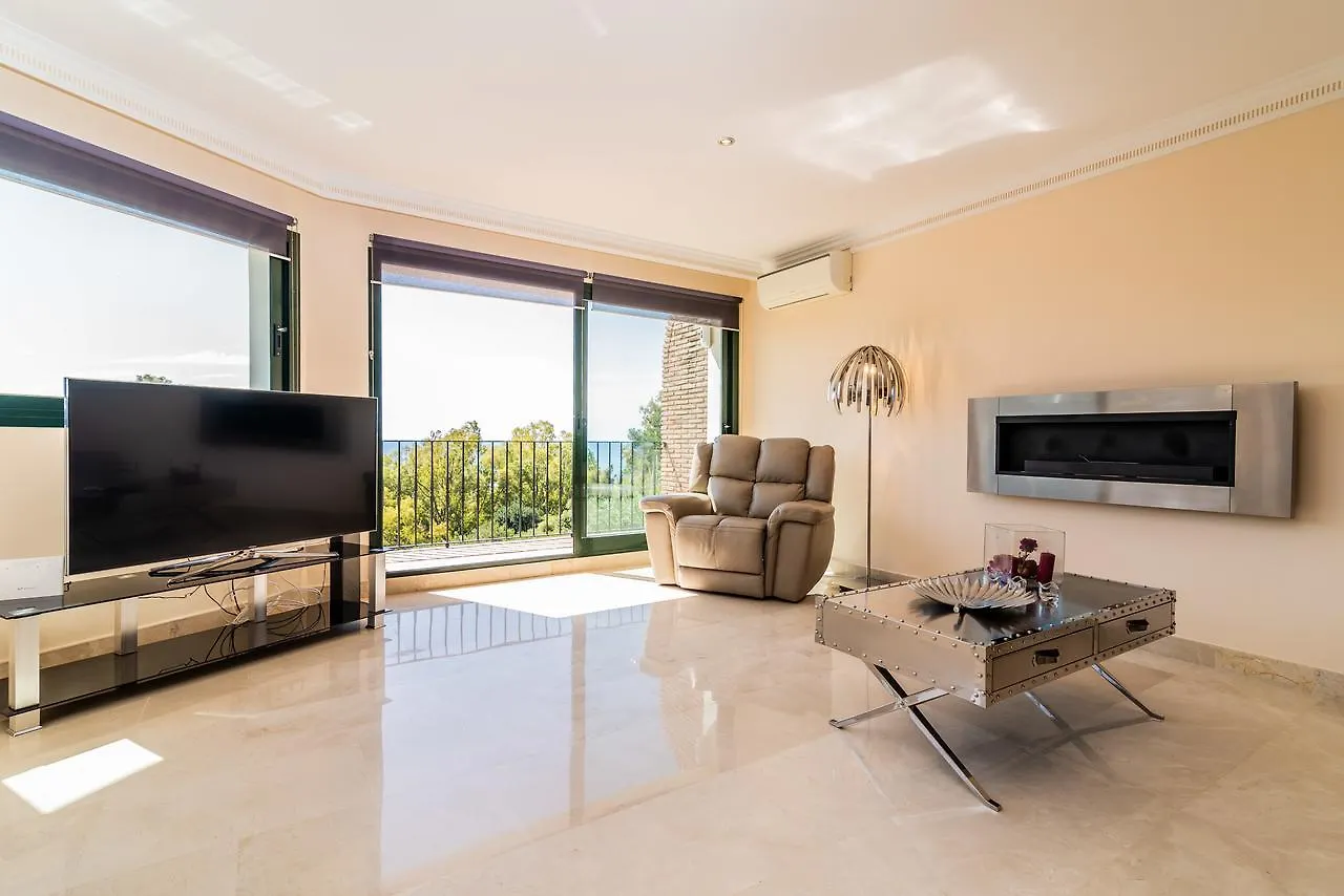 N&A Benalmadena Stunning 2Bdr Villa With Sea Views