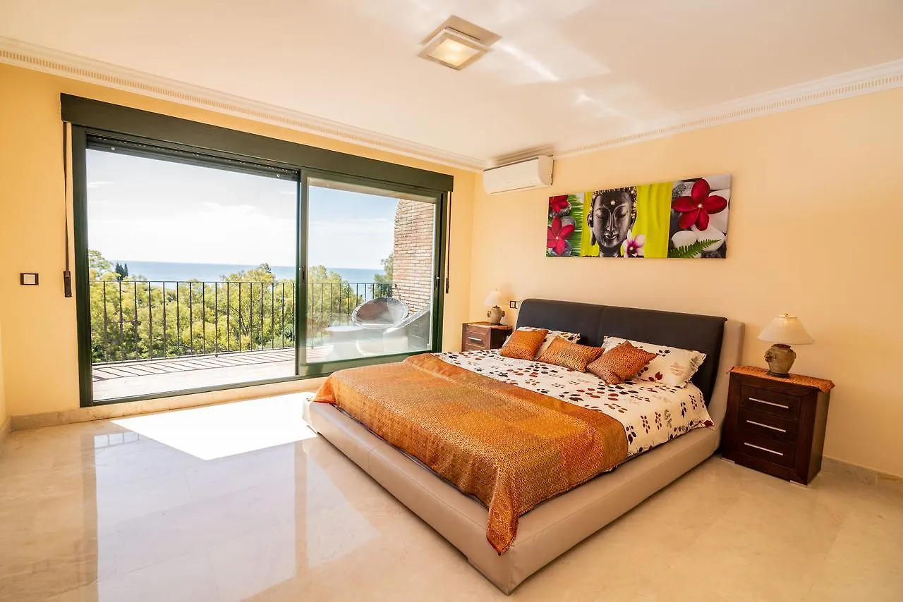 N&A Benalmadena Stunning 2Bdr Villa With Sea Views