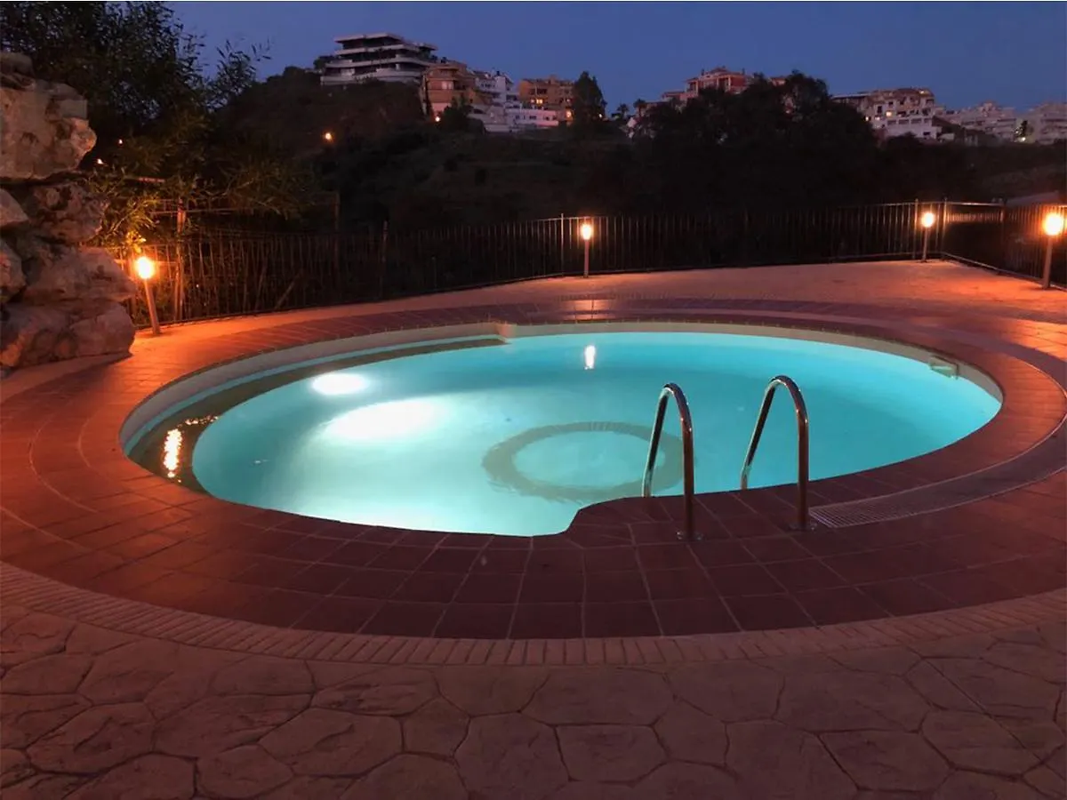N&A Benalmadena Stunning 2Bdr Villa With Sea Views