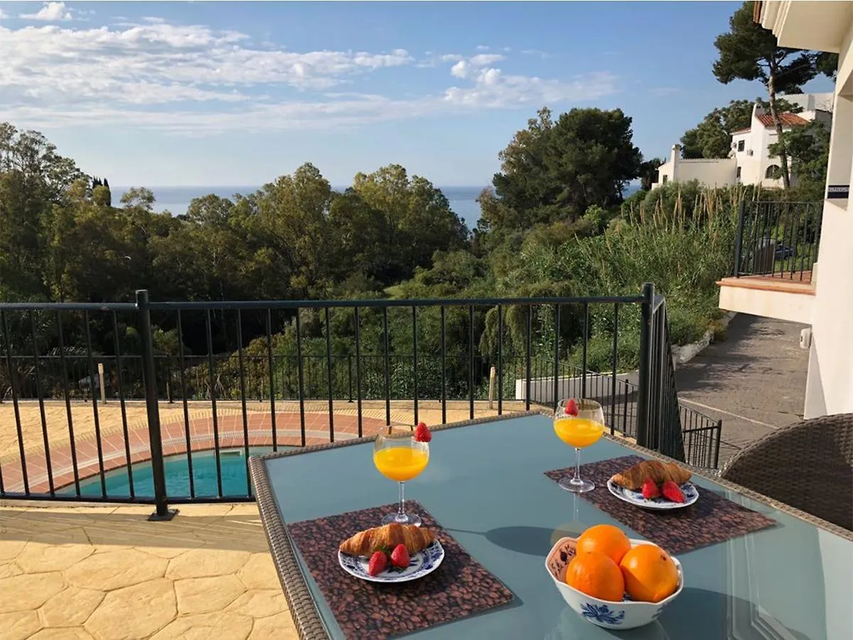 N&A Benalmadena Stunning 2Bdr Villa With Sea Views Spain
